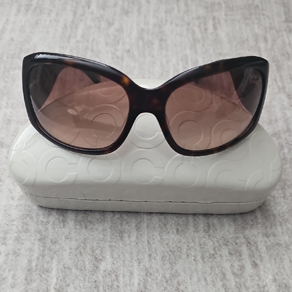 Coach Tortoise Shell Sunglasses - Picture 1 of 4